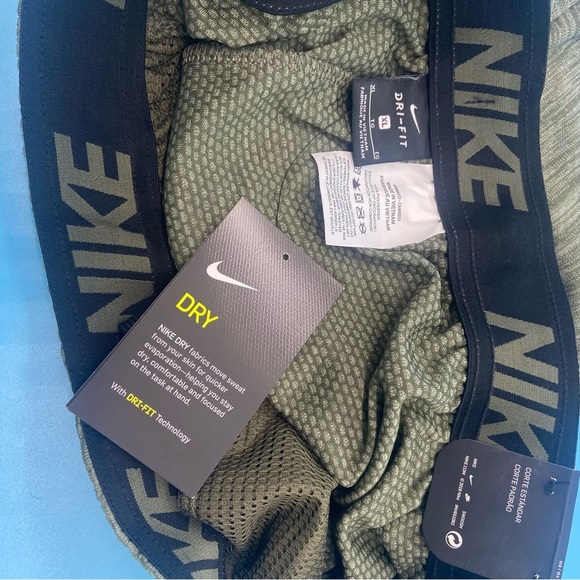 Nike Dri-Fit Athletic Shorts Green Standard Fit Size XL - Picture 10 of 13